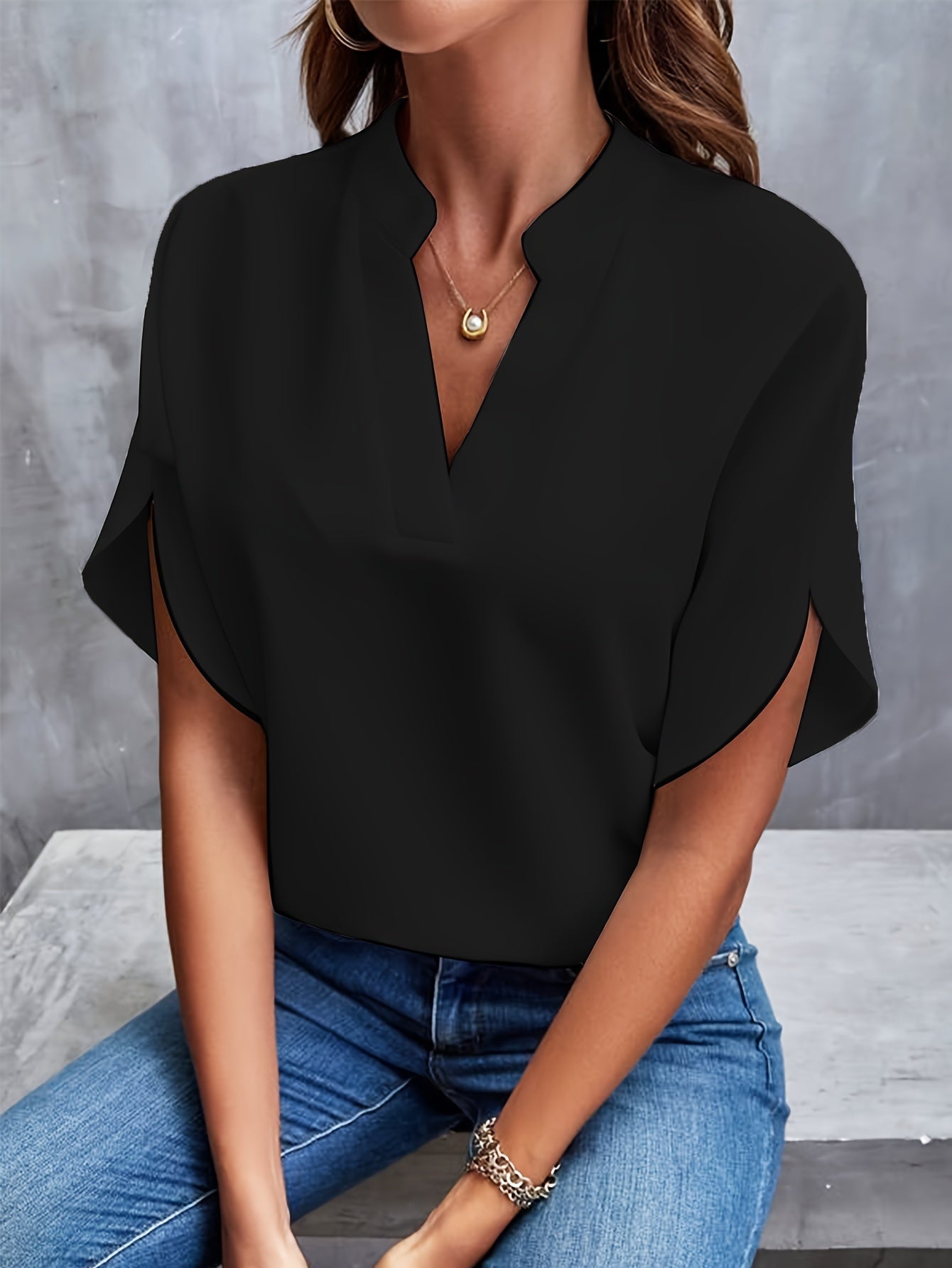 Stella - Elegant Light Blouse