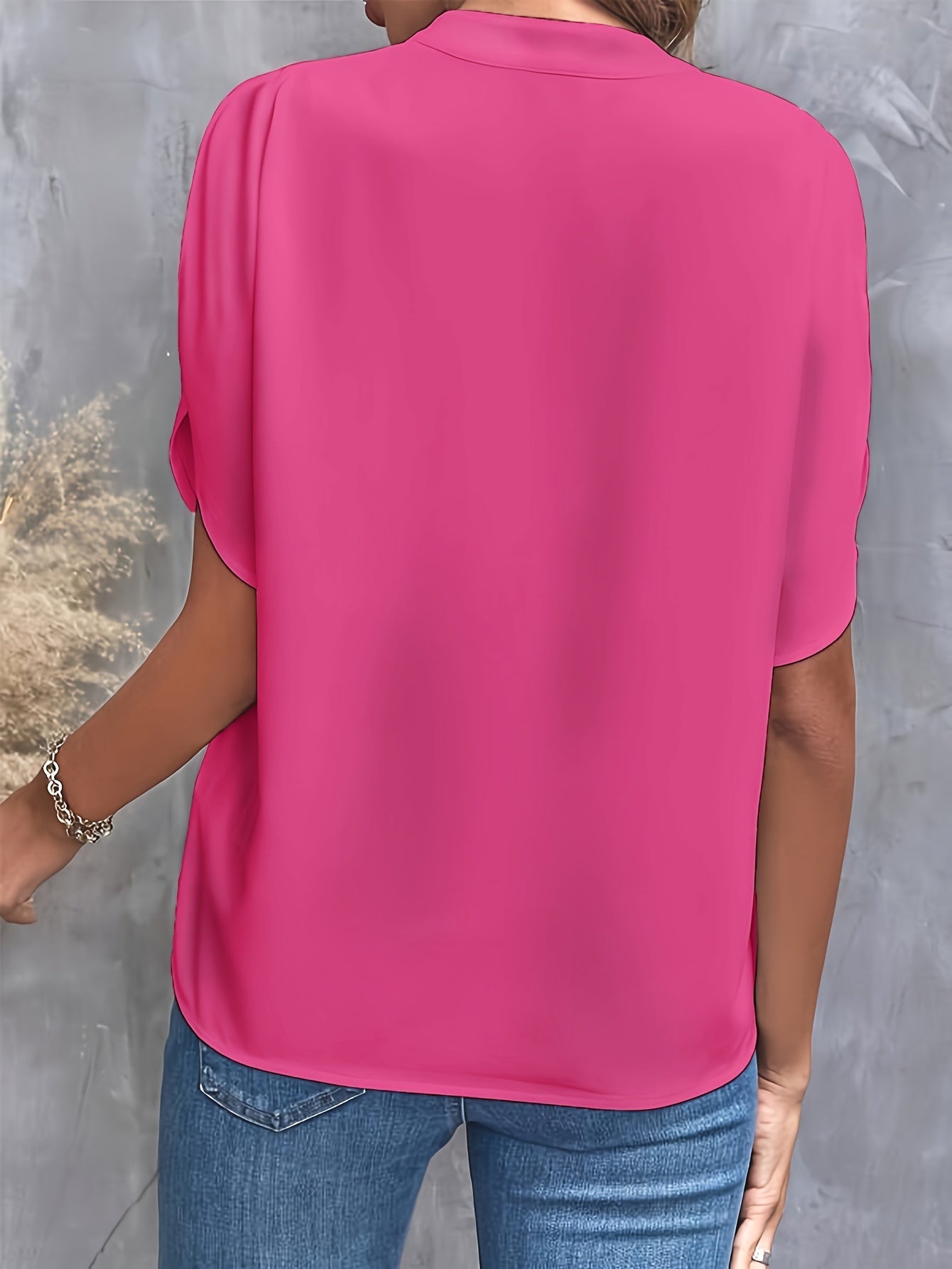 Stella - Elegant Light Blouse