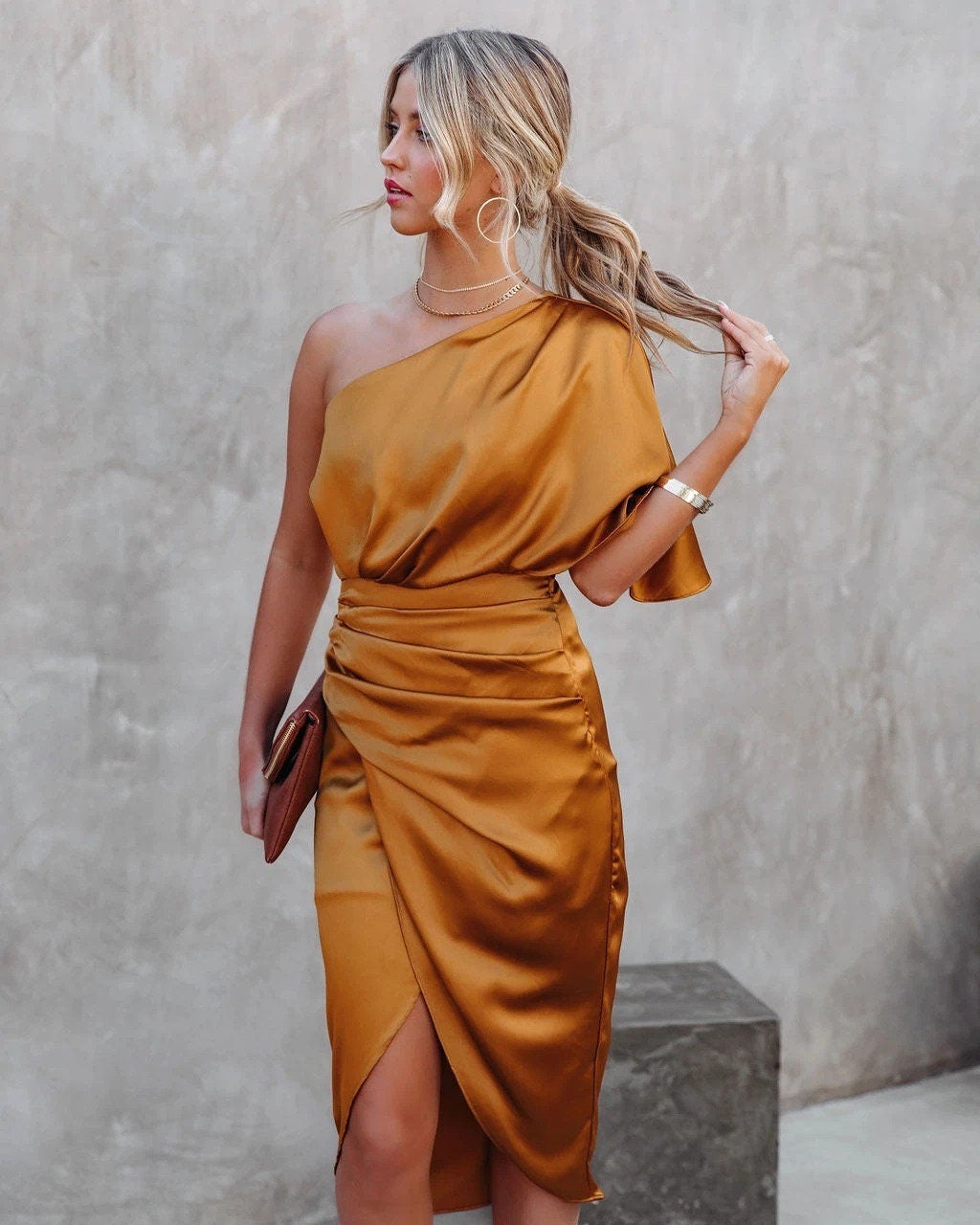 Rosalie - Chic Satin Dress