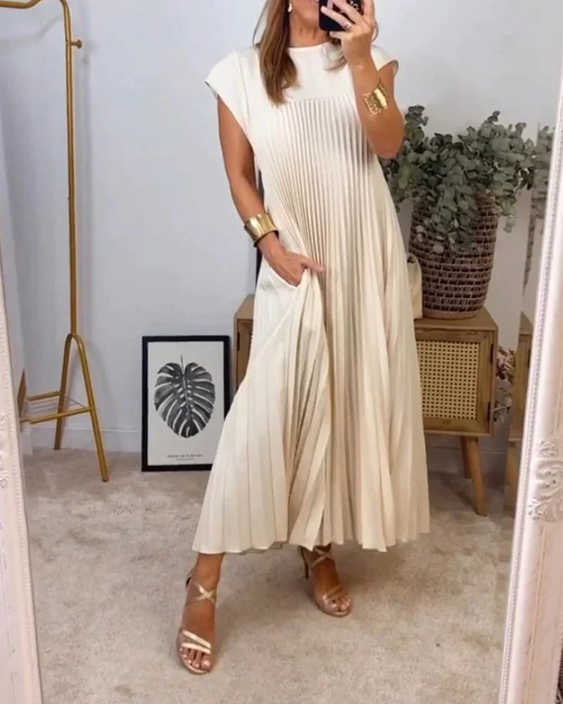 LOUISE - SLEEVELESS PLEATED DRESS