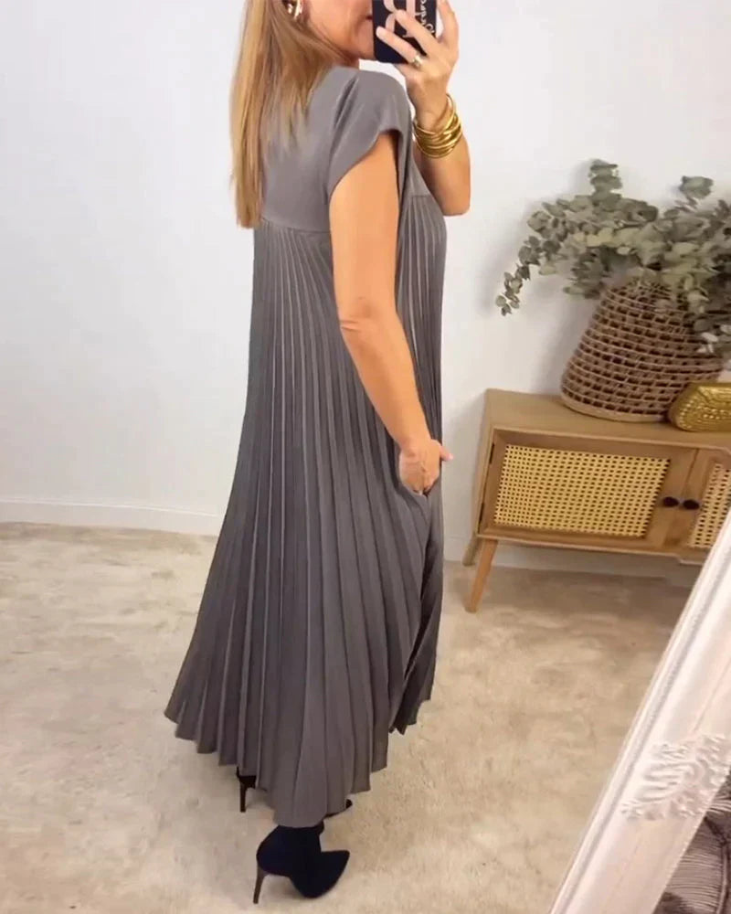 LOUISE - SLEEVELESS PLEATED DRESS