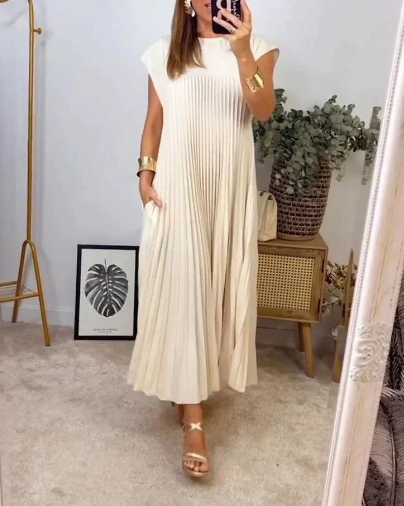 LOUISE - SLEEVELESS PLEATED DRESS